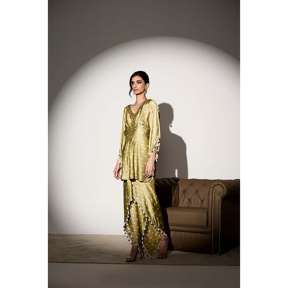 Saanjh by Lea Noor Sage Green Kurti and Dhoti