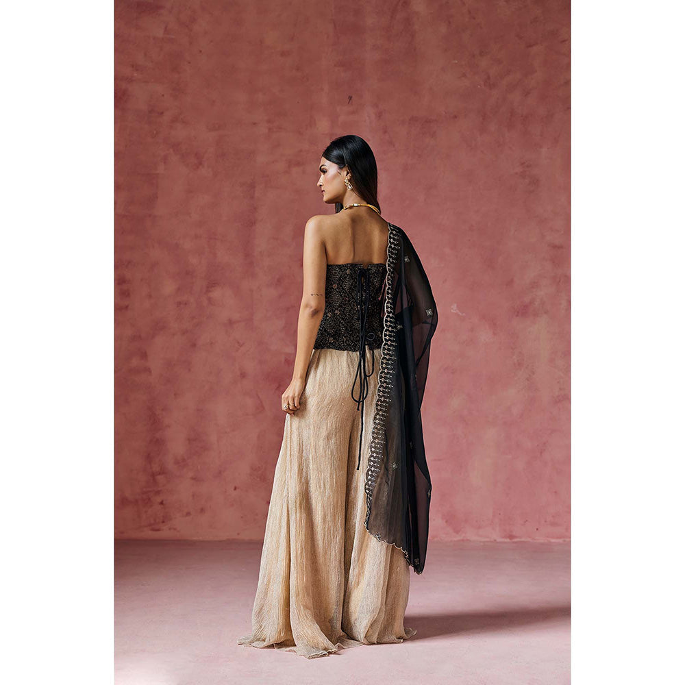 Saanjh by Lea Zafira Black Embroidered Velvet Corset with Palazzo & Dupatta