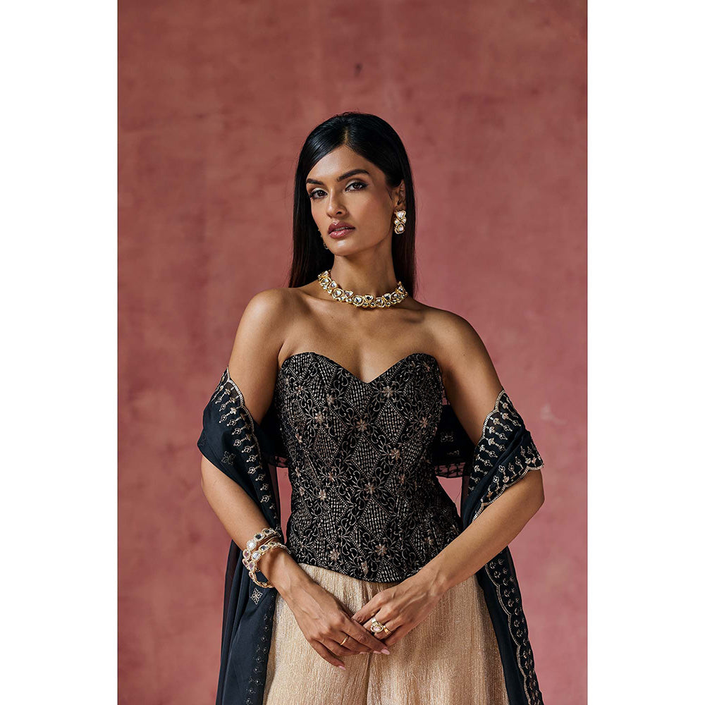 Saanjh by Lea Zafira Black Embroidered Velvet Corset with Palazzo & Dupatta