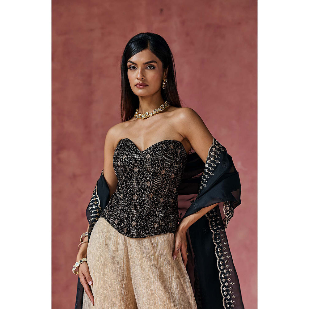 Saanjh by Lea Zafira Black Embroidered Velvet Corset with Palazzo & Dupatta