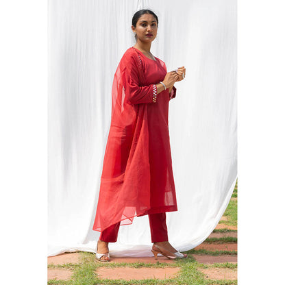 Saatvikei Cape Suit - Coral Red Kurta with Pant and Cape Dupatta (Set of 3)