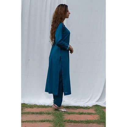 Saatvikei Cape Suit - Turquoise Kurta with Pant and Cape Dupatta (Set of 3)