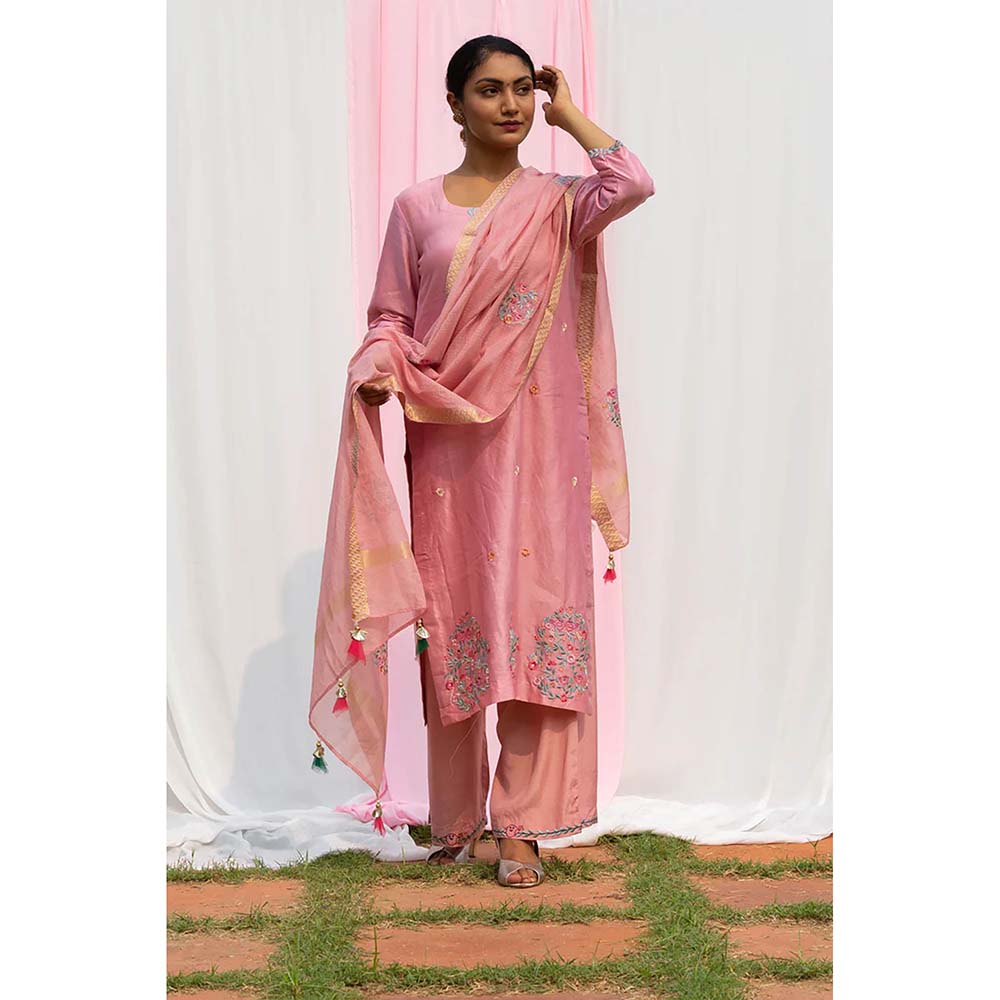 Saatvikei Chidiya - Onion Pink Kurta with Palazzo and Dupatta (Set of 3)