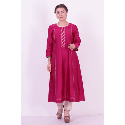 Saatvikei Kaavya - Wine Kurta