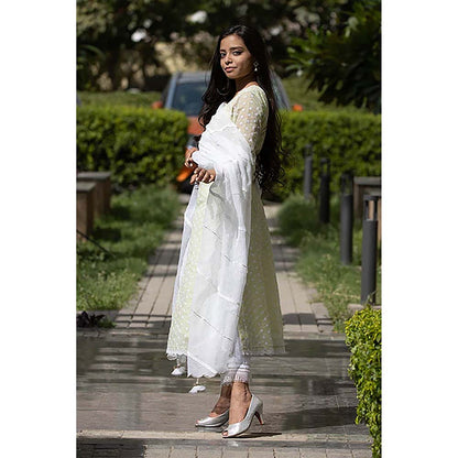 Saatvikei Kesar - Green Kurta with Pant and Dupatta (Set of 3)