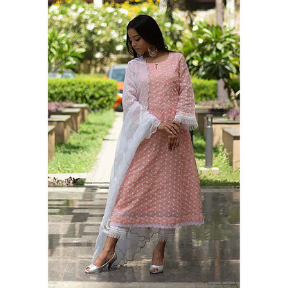 Saatvikei Kesar - Peach Kurta with Pant and Dupatta (Set of 3)