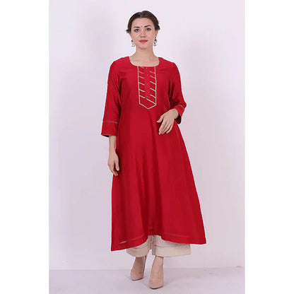 Saatvikei Kumud - Red Kurta