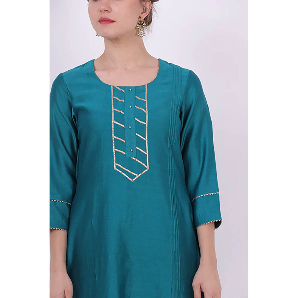Saatvikei Kumud - Turquoise Kurta