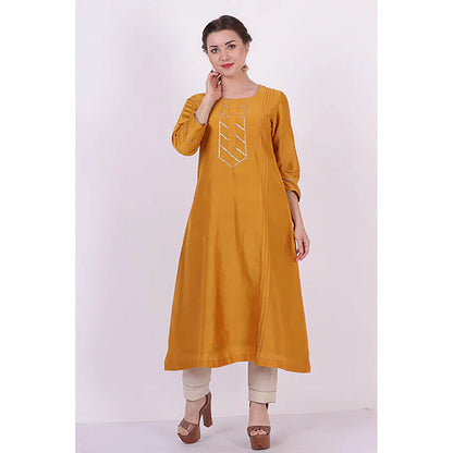 Saatvikei Kumud - Yellow Kurta