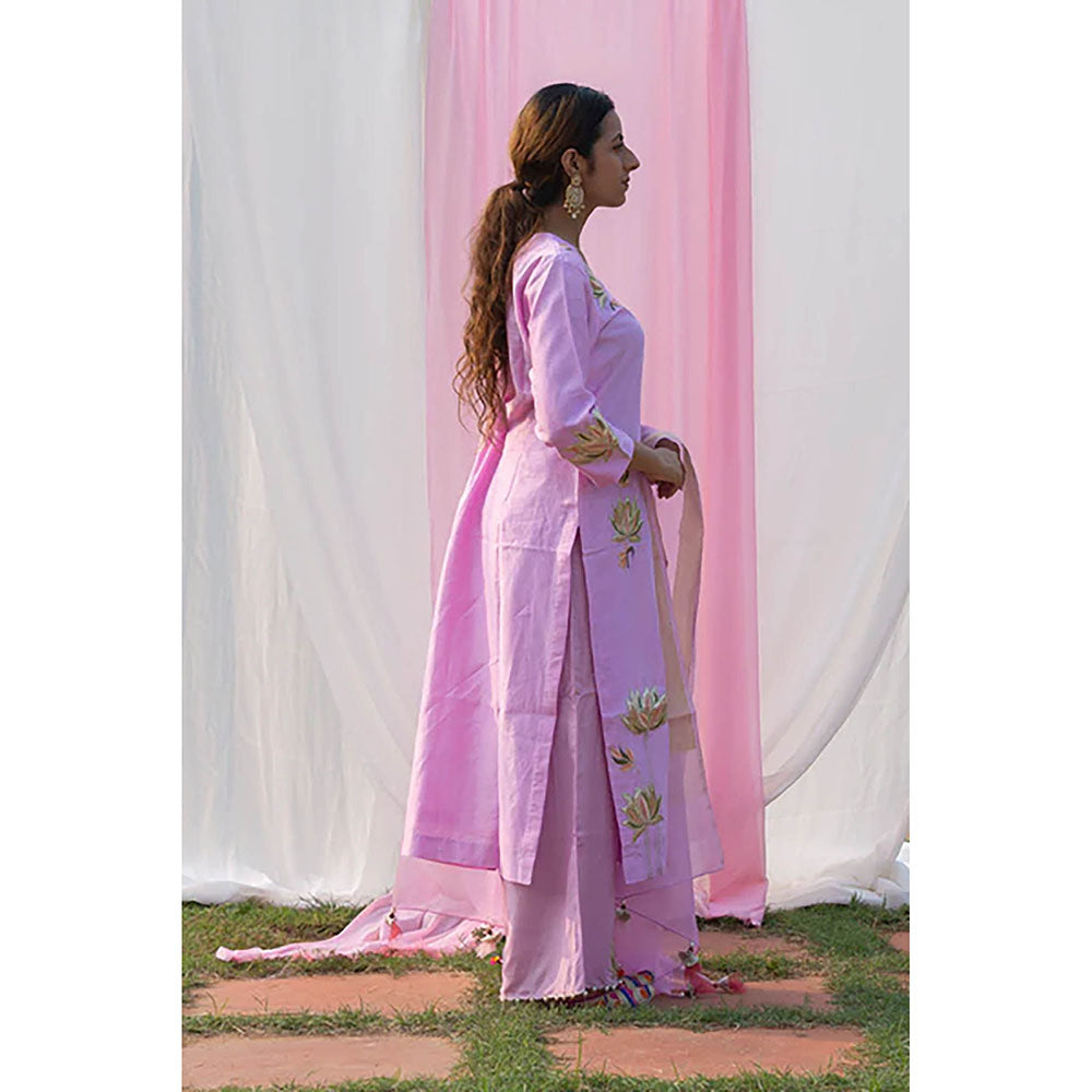 Saatvikei Lotus - Mauve Kurta with Pant and Dupatta (Set of 3)