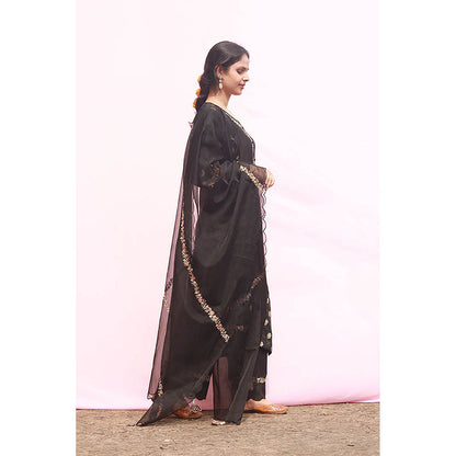 Saatvikei Meenakshi - Black Kurta with Pant and Dupatta (Set of 3)