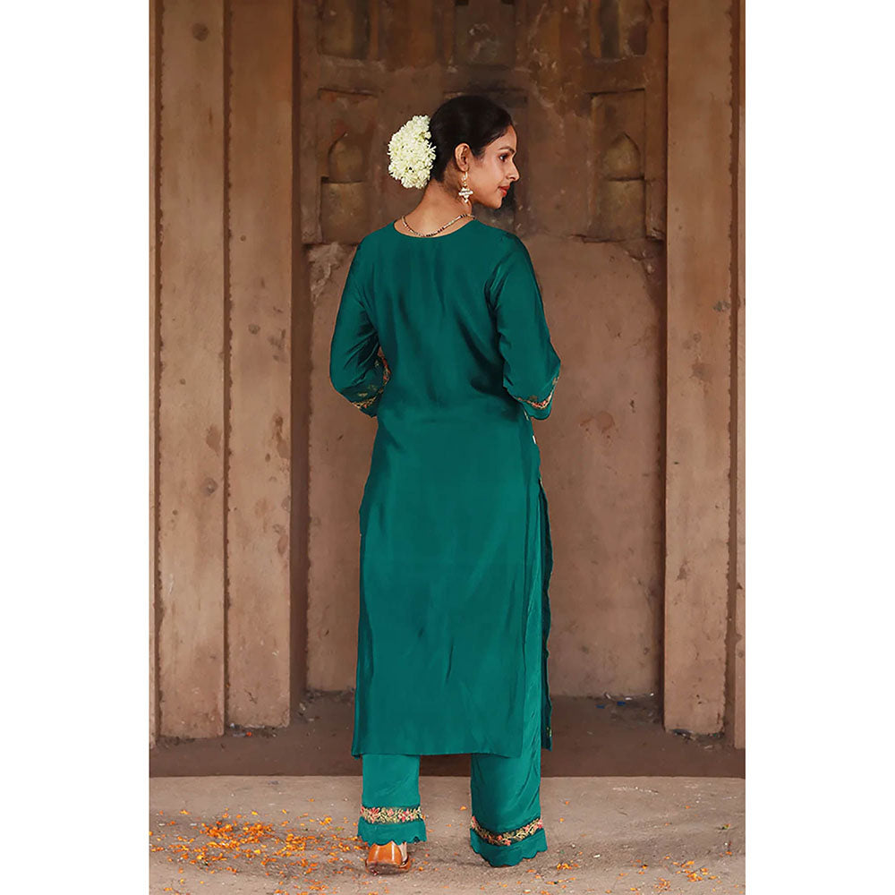 Saatvikei Meenakshi - Green Kurta with Pant and Dupatta (Set of 3)