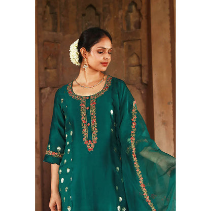 Saatvikei Meenakshi - Green Kurta with Pant and Dupatta (Set of 3)