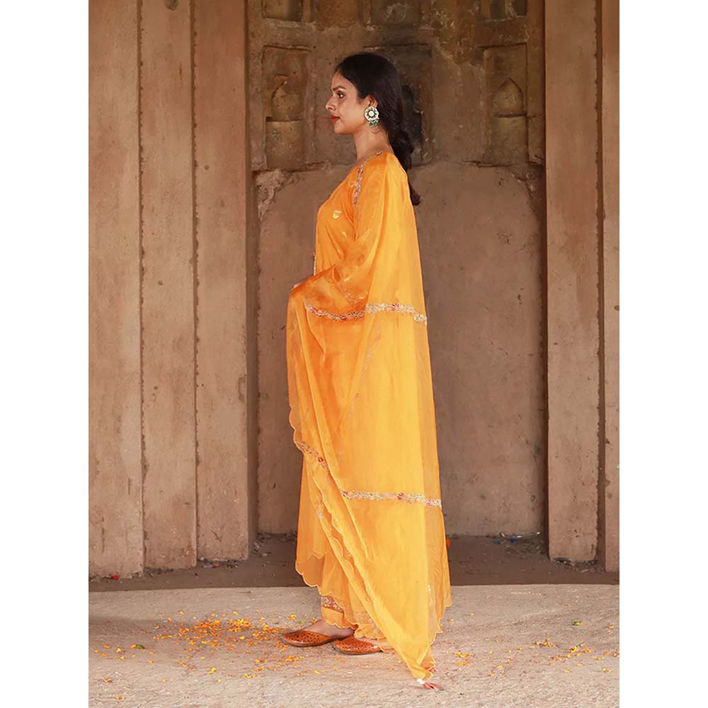 Saatvikei Meenakshi - Yellow Kurta with Pant and Dupatta (Set of 3)