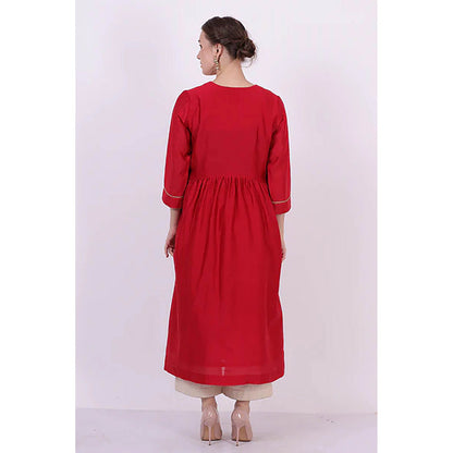 Saatvikei Padma - Red Kurta