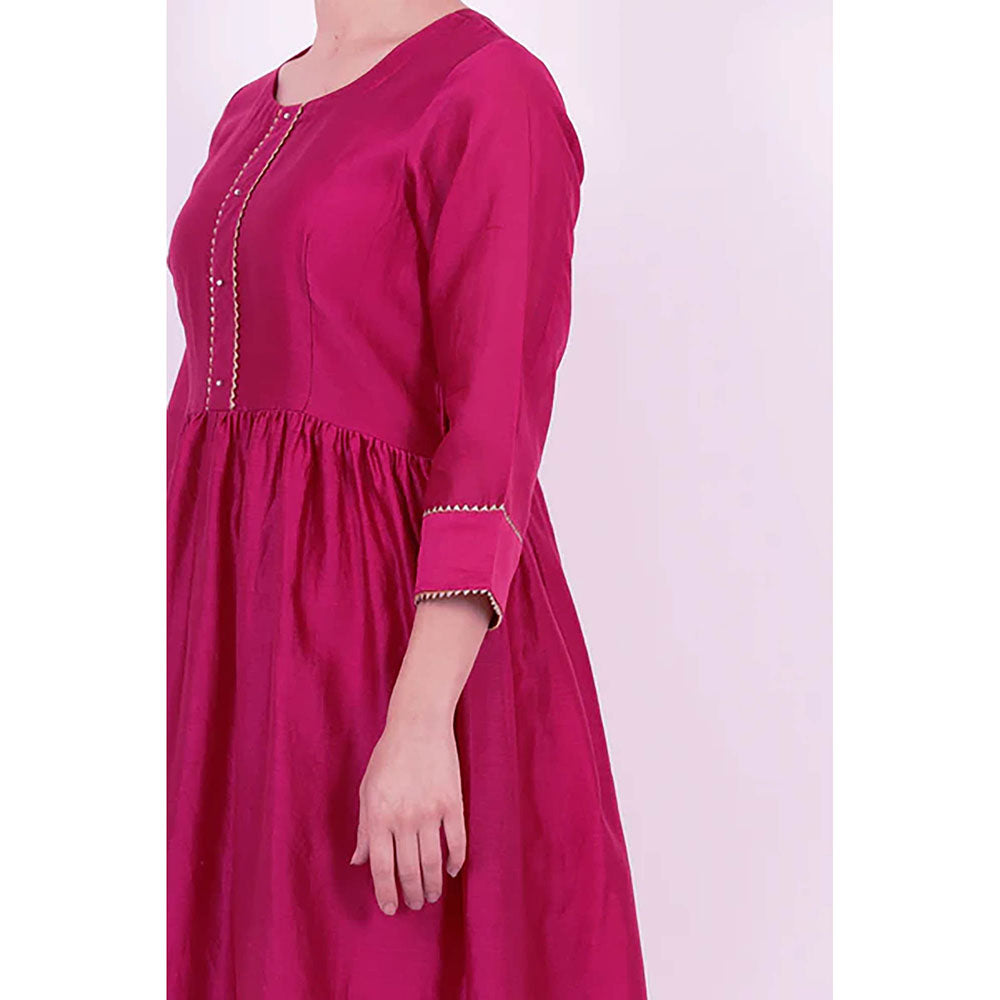 Saatvikei Padma - Wine Kurta