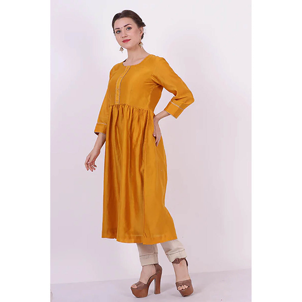Saatvikei Padma - Yellow Kurta