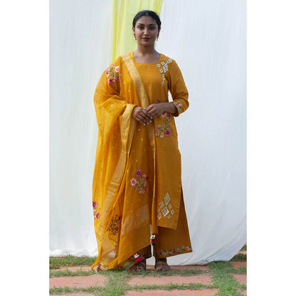 Saatvikei Parineeta - Yellow Kurta with Palazzo and Dupatta (Set of 3)
