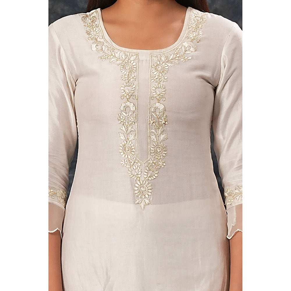 Saatvikei Raasika - Ivory Kurta with Palazzo and Dupatta (Set of 3)