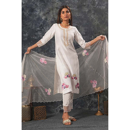 Saatvikei Radhika - Ivory Kurta with Palazzo and Dupatta (Set of 3)