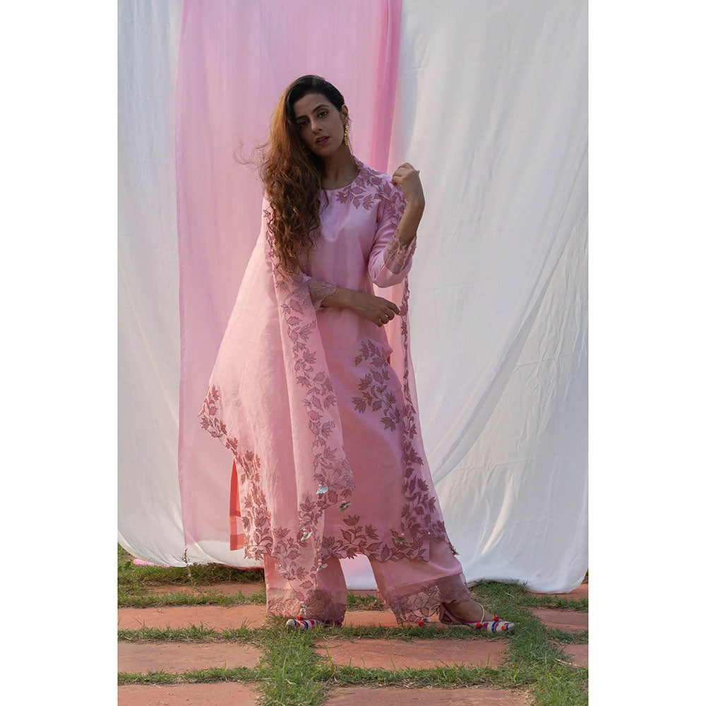 Saatvikei Rajdulari - Pink Kurta with Palazzo and Dupatta (Set of 3)