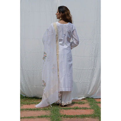 Saatvikei Rajkumari - Ivory Kurta with Palazzo and Dupatta (Set of 3)