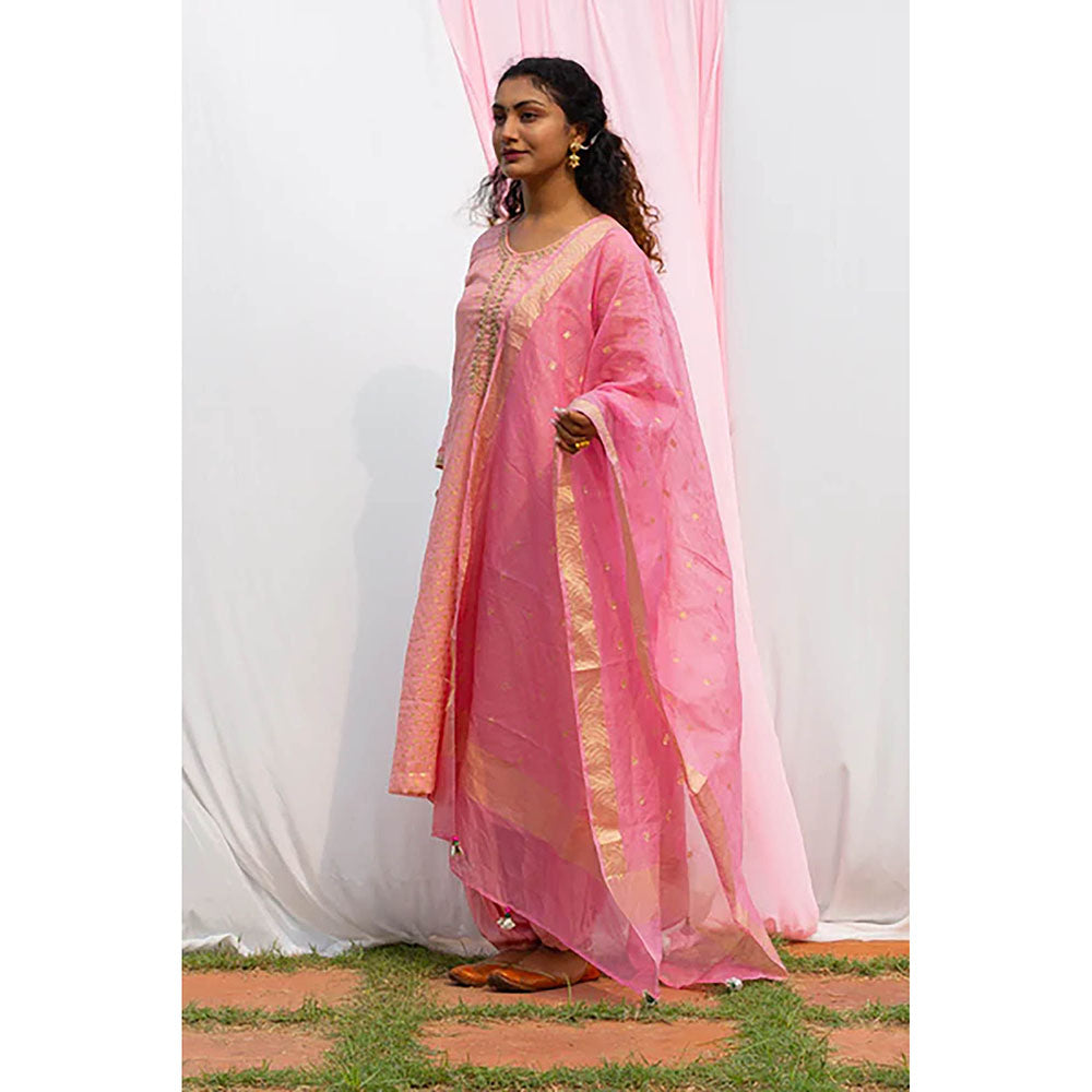 Saatvikei Rajnandini - Pink Kurta with Palazzo and Dupatta (Set of 3)