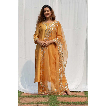 Saatvikei Rajshree - Yellow Kurta with Palazzo and Dupatta (Set of 3)
