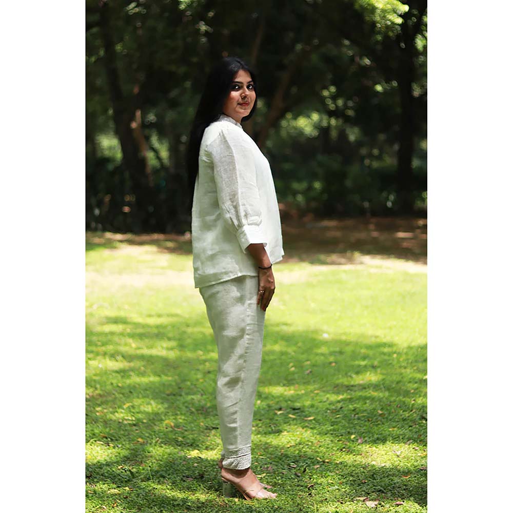 Saatvikei Saral - Plain Co-Ord - Ivory (Set of 2)