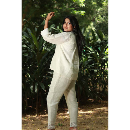 Saatvikei Saral - Plain Co-Ord - Ivory (Set of 2)