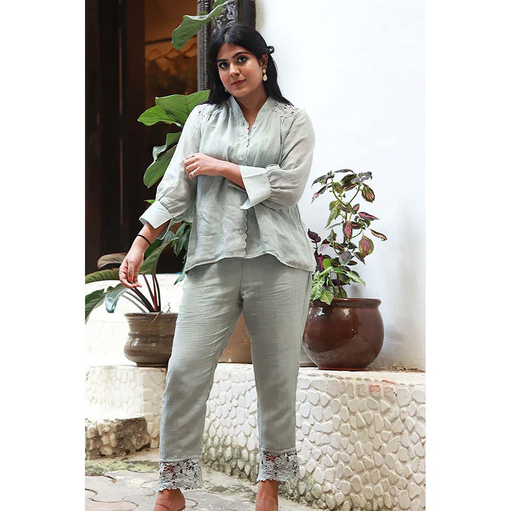 Saatvikei Saral - Plain Co-Ord - Sage Green (Set of 2)