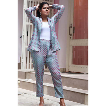 Saatvikei Saral - Printed Co-Ord - Powder Blue (Set of 2)