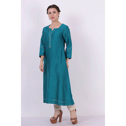 Saatvikei Saroj - Turquoise Kurta