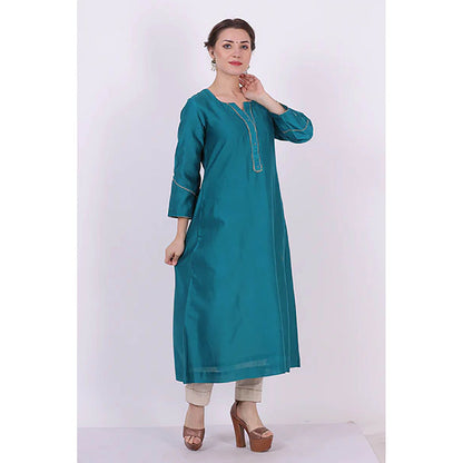 Saatvikei Saroj - Turquoise Kurta