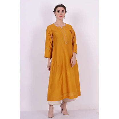 Saatvikei Saroj - Yellow Kurta