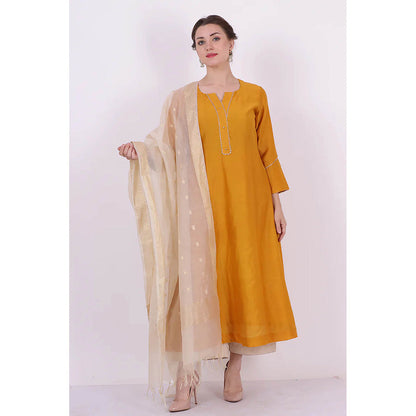 Saatvikei Saroj - Yellow Kurta
