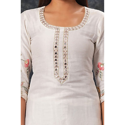 Saatvikei Siya - Ivory Kurta with Palazzo and Dupatta - Limited Edition (Set of 3)