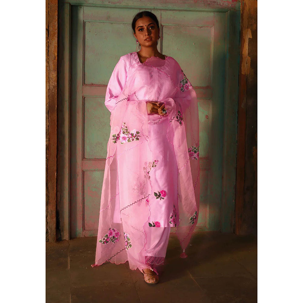 Saatvikei Vaidehi - Pink Kurta with Palazzo and Dupatta (Set of 3)