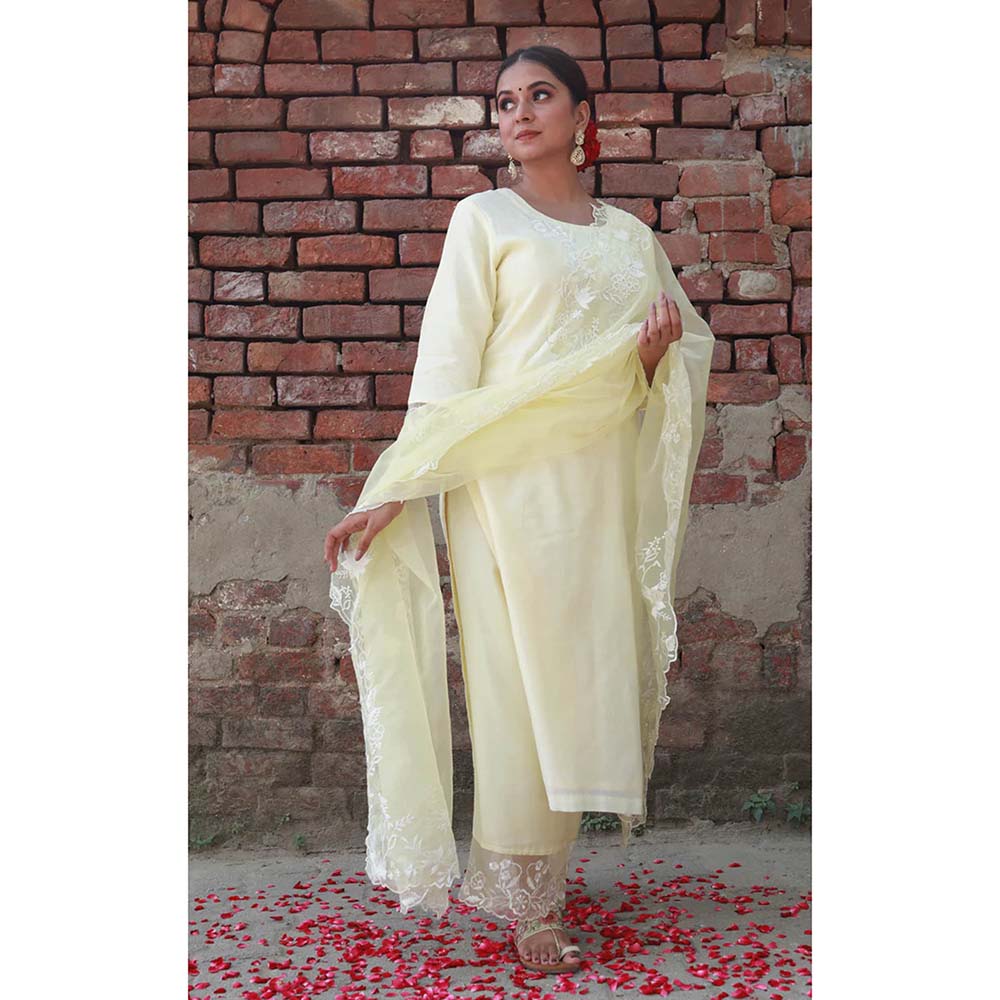 Saatvikei Subhaga- Lemon Yellow Kurta with Palazzo and Dupatta (Set of 3)