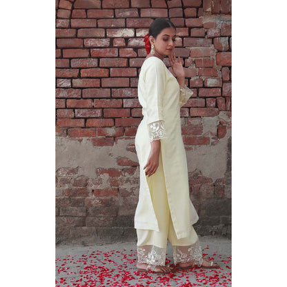 Saatvikei Subhaga- Lemon Yellow Kurta with Palazzo and Dupatta (Set of 3)