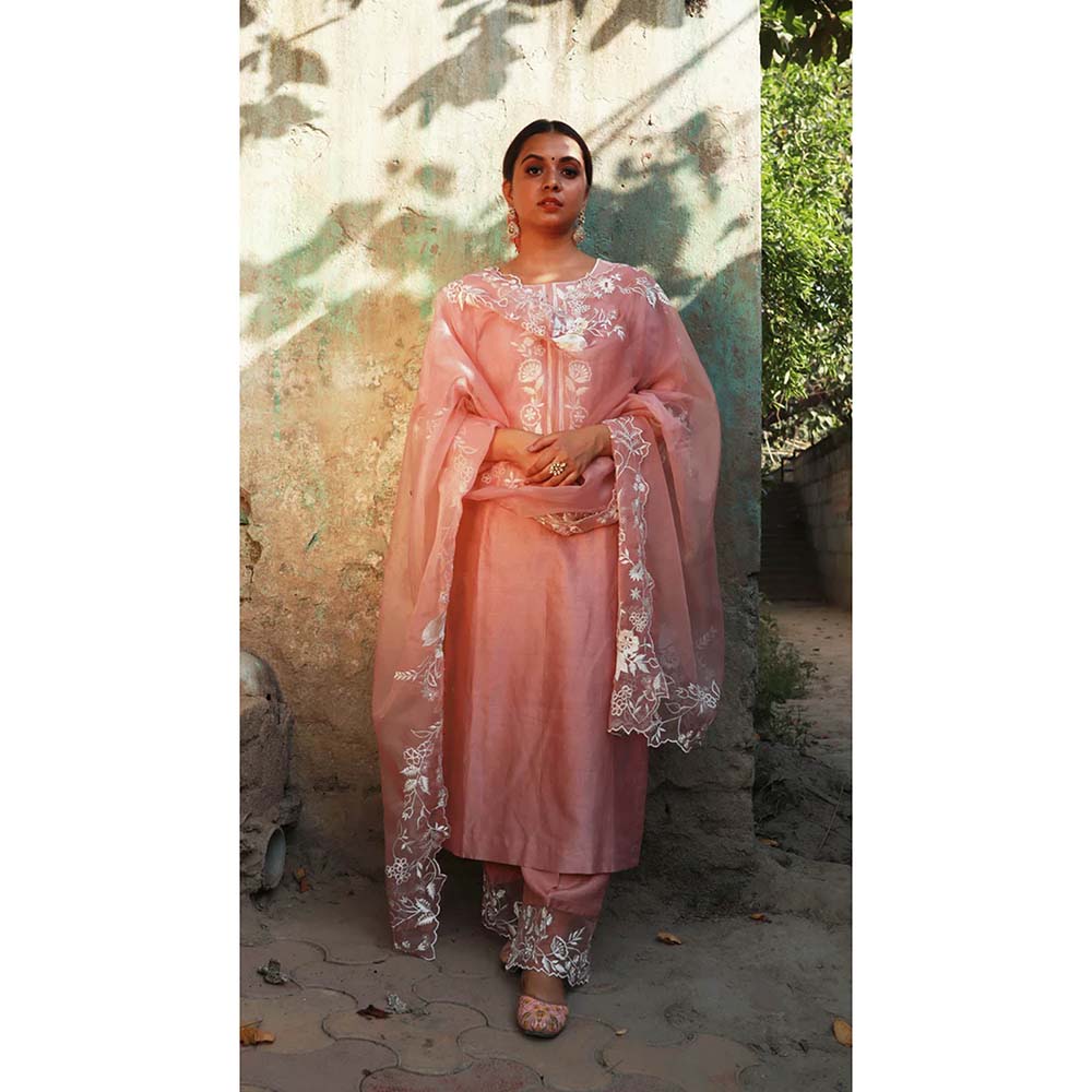 Saatvikei Subhaga- Pink Kurta with Palazzo and Dupatta (Set of 3)