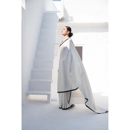 Sacred Weaves White Konia Satin Silk Solid Saree Without Blouse