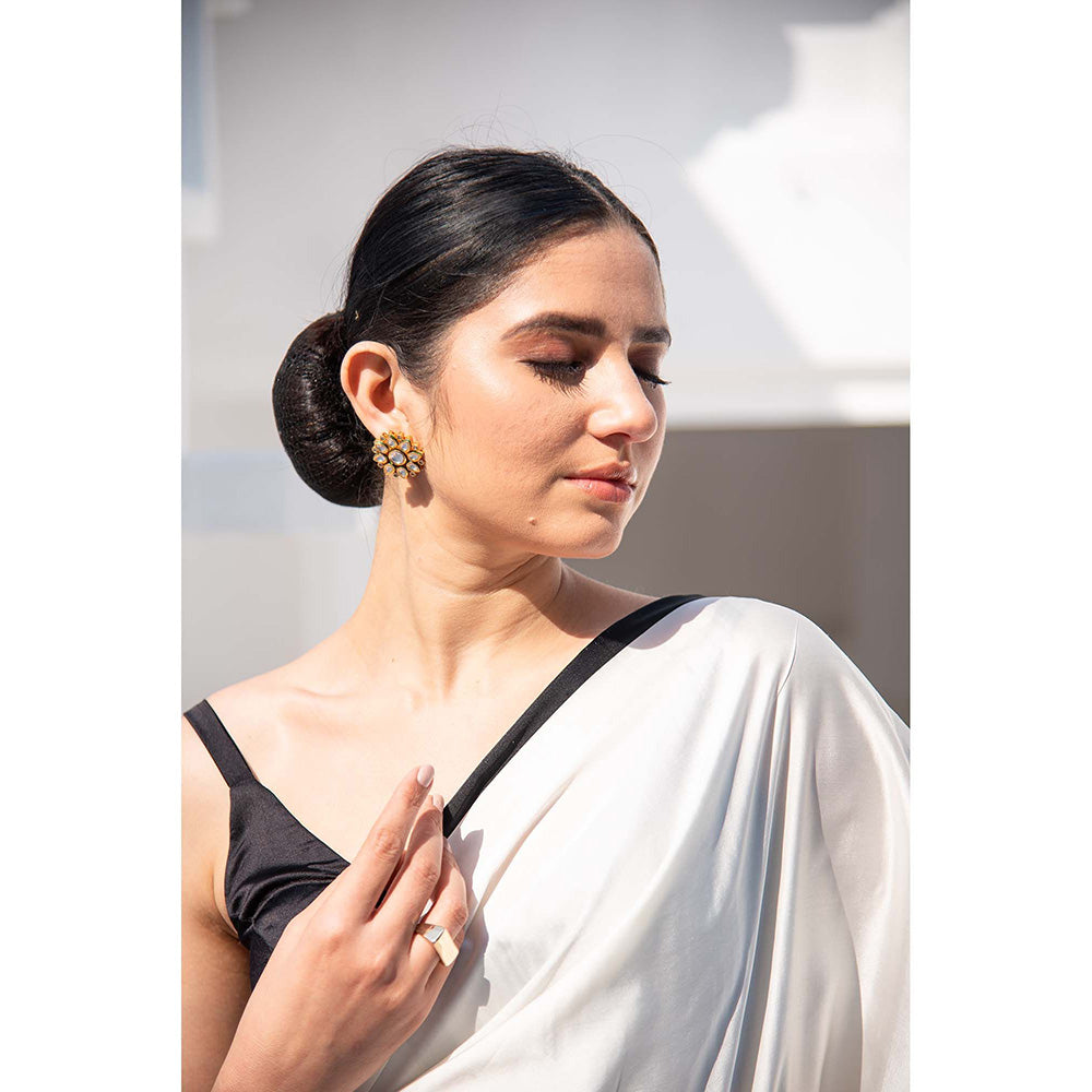 Sacred Weaves White Konia Satin Silk Solid Saree Without Blouse