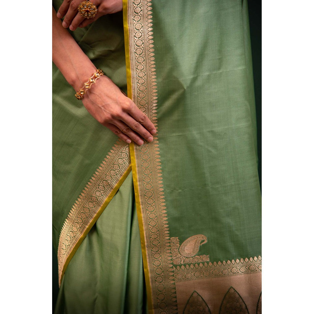 Sacred Weaves Pastel Green Konia Satin Silk Handloom Banarasi Saree Without Blouse