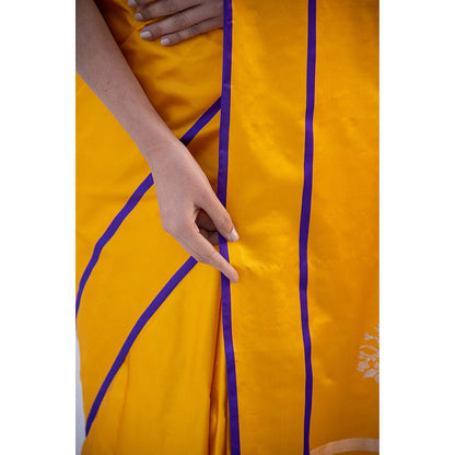 Sacred Weaves Yellow Sona Roopa Booti Satin Silk Handloom Banarasi Saree Without Blouse