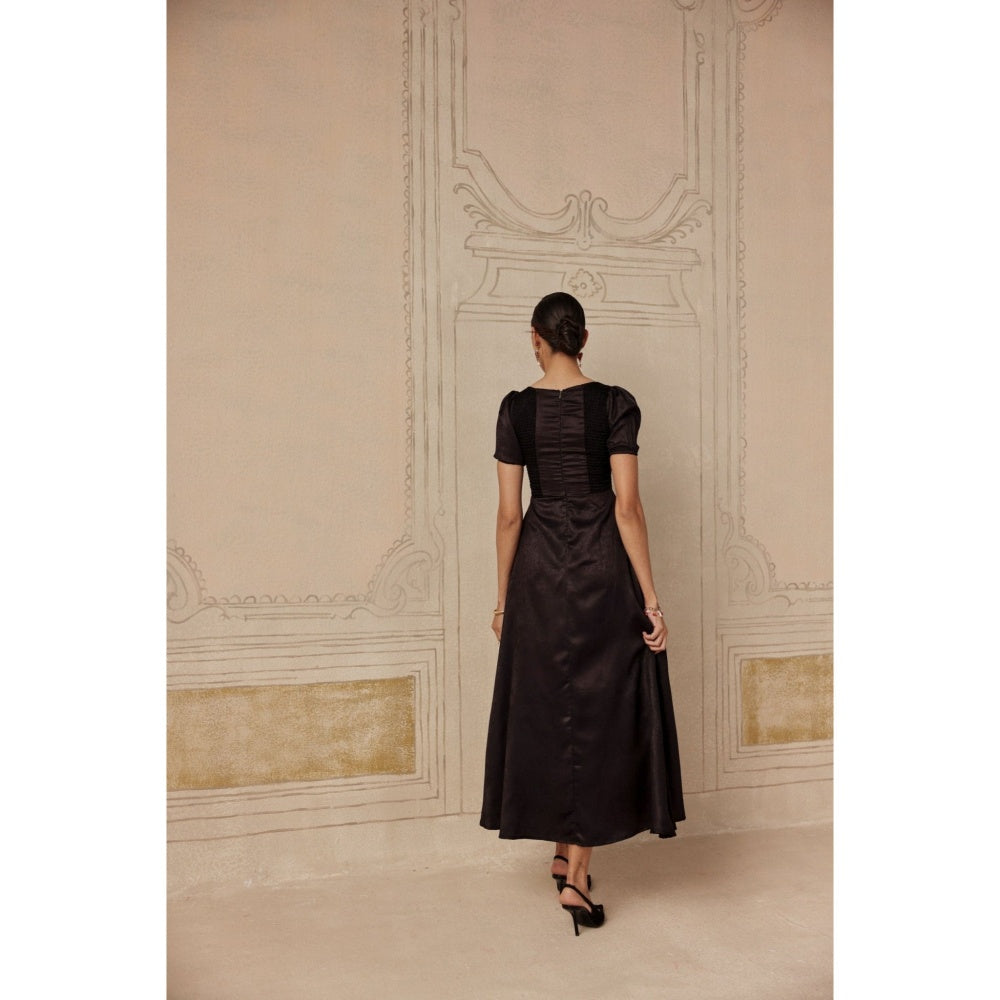 Sage By Mala Women Black Polyester Midi Dress