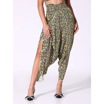 Sakshi Girri Black Ruffled Kaftan with Bustier and Dhoti Pant (Set of 3)