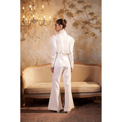 SAKSHI G CHAWLA White Amora Harness Co-Ord Set