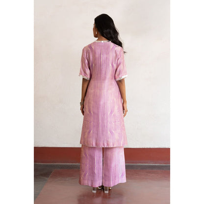 Saksham & Neharicka Pink Shyamoli Kurta with Pant (Set of 2)