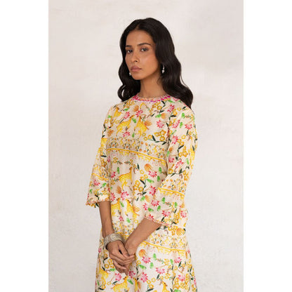 Saksham & Neharicka Yellow Haring Hata Kurta with Pant (Set of 2)